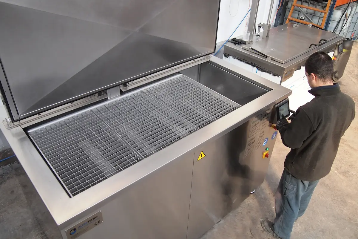 Sistemas de limpieza por ultrasonidos